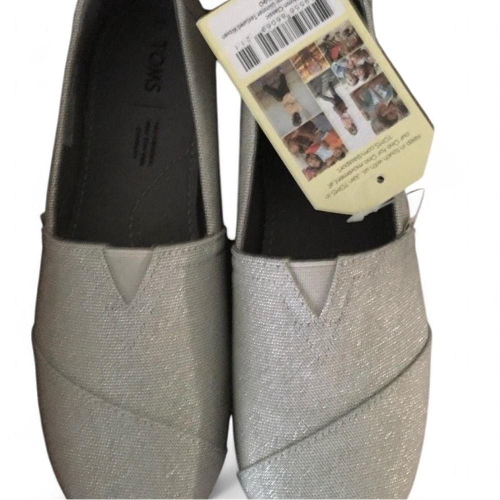 Toms Classic natural glimmer textured woven, size 8